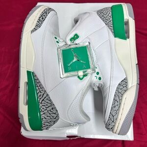 Jordan 3 Lucky green Women shoe size 8.5